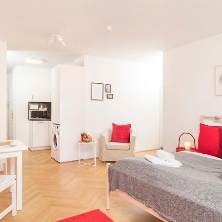 Red Monkey Vienna Apartment Extérieur photo