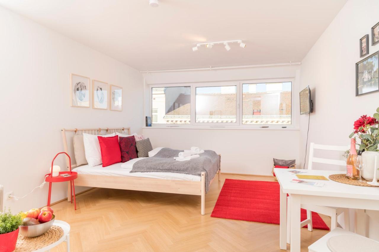 Red Monkey Vienna Apartment Extérieur photo