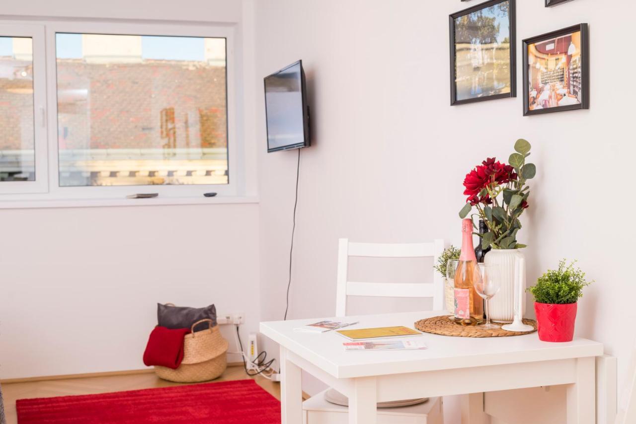 Red Monkey Vienna Apartment Extérieur photo